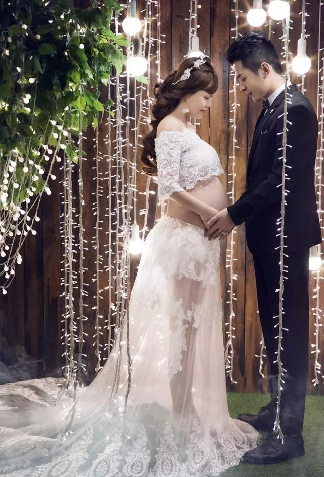 婚礼当“作秀”，热热闹闹捞金，网红辛有志靠直播事业爱情双丰收