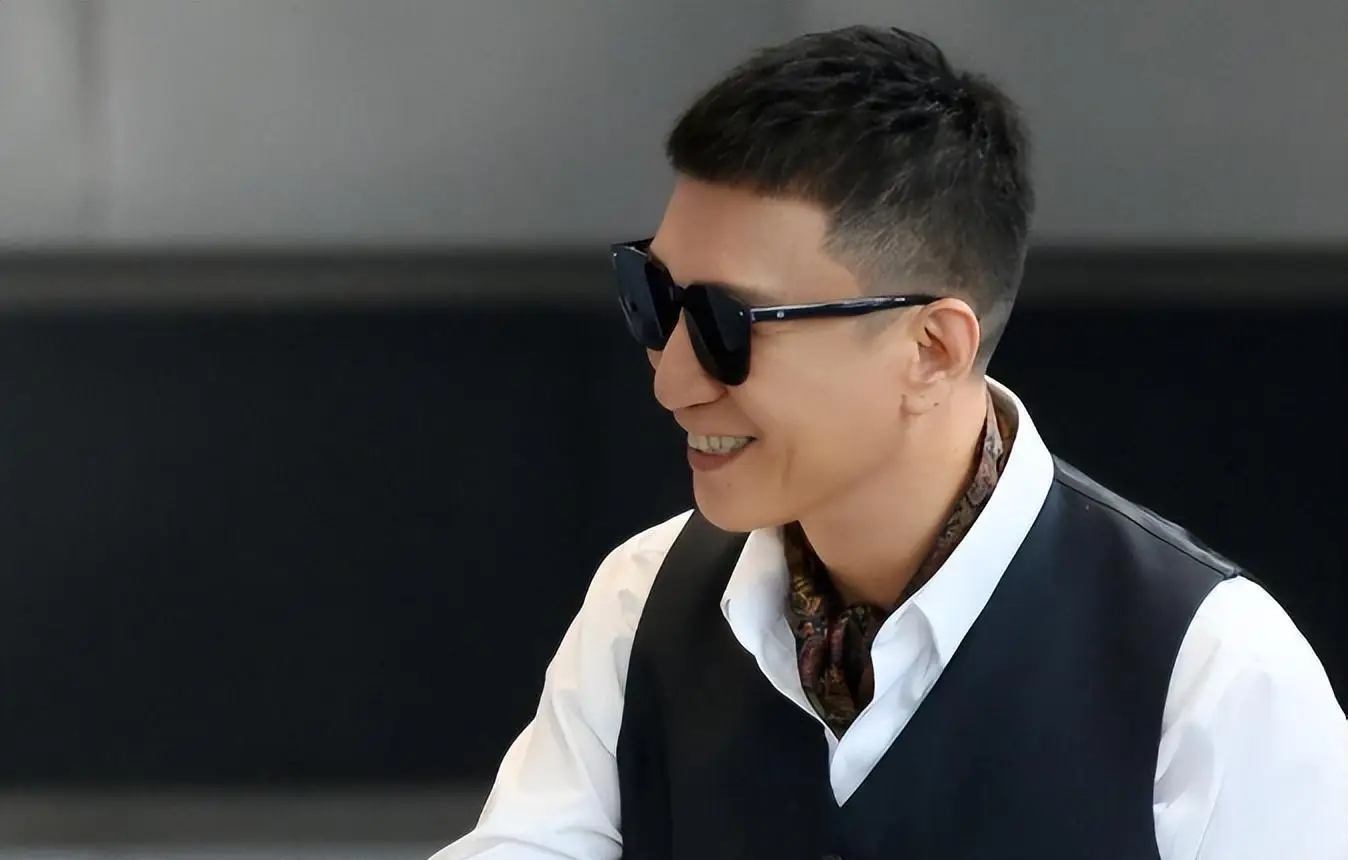 孙红雷 演艺生涯_孙红雷谈娱乐圈的故事_孙红雷 早年经历